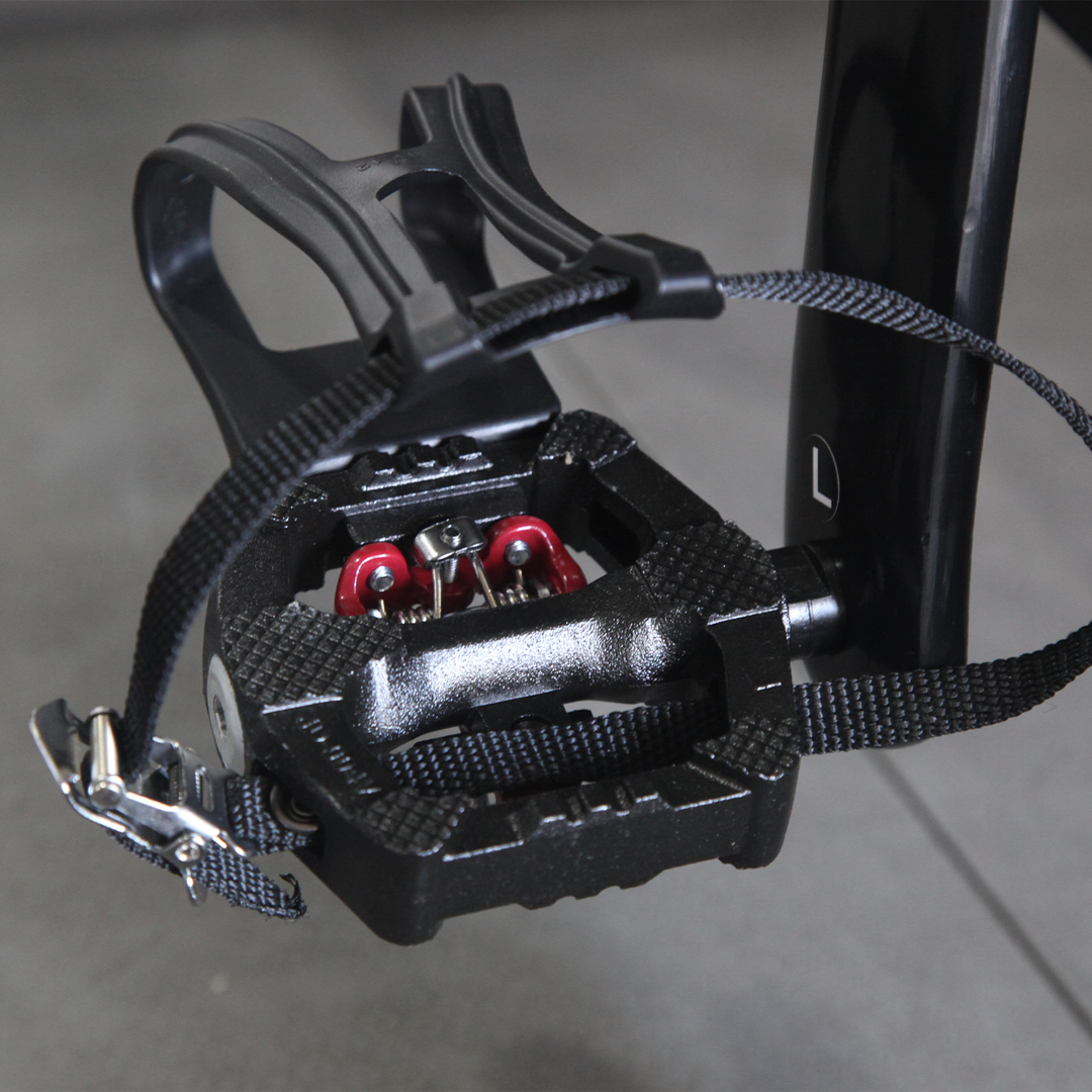 Vélo d'exercice professionnel R-22