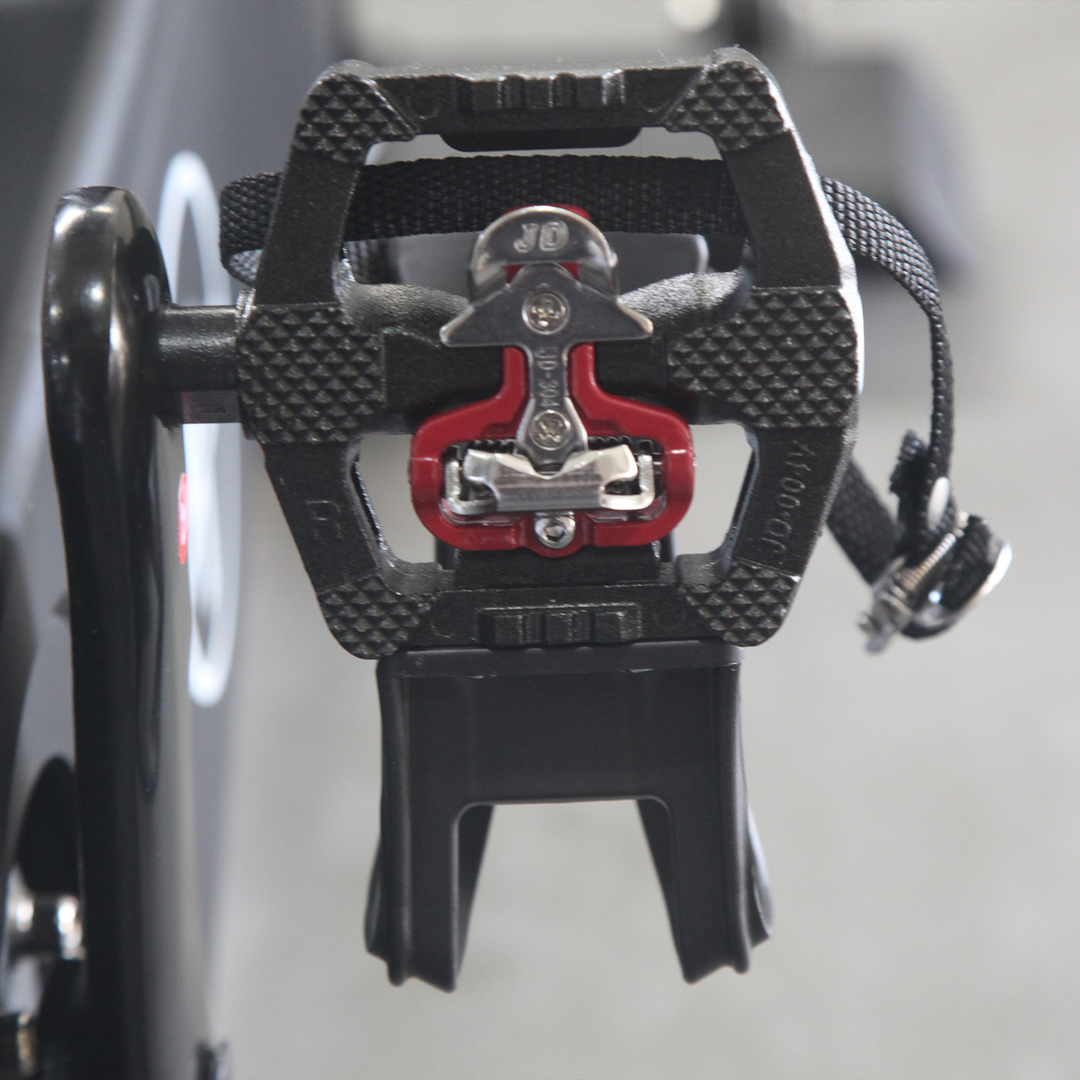 Vélo d'exercice professionnel R-22