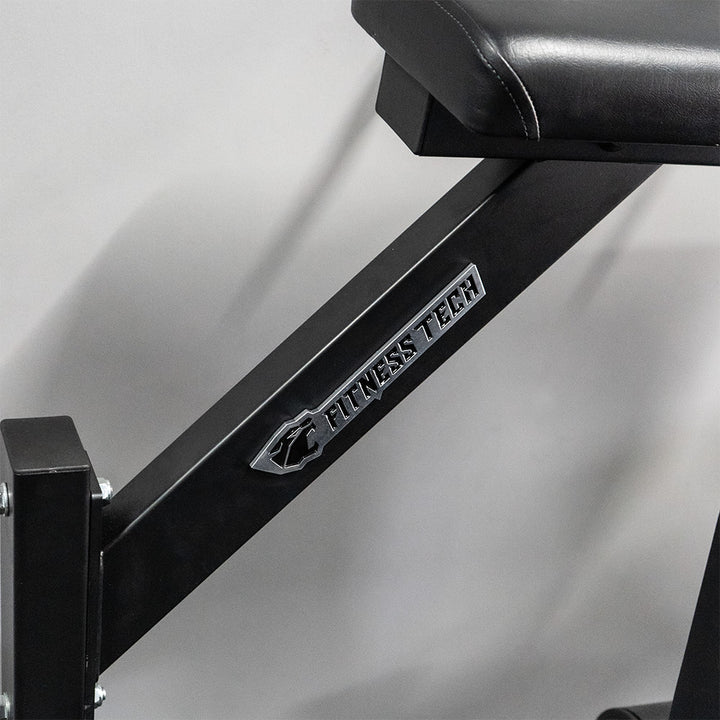 Curl Femoral Iso-Lateral | Máquina de Palanca - Compact Series chapa